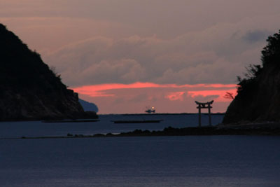 長島の朝日